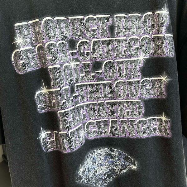 バレンシアガ 偽物 SNBN Tシャツ ラージフィット ロゴ ヴィンテージ 764235T